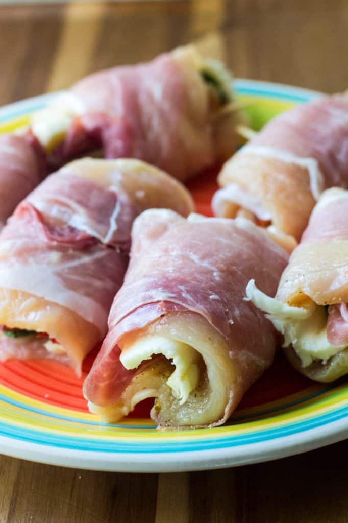 30 Minute Stuffed Chicken Roll Ups rolled on a plate
