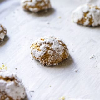 Pumpkin Crinkle Cookies