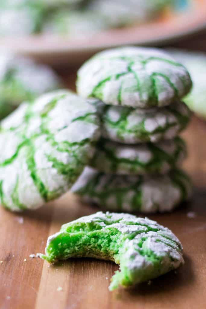 Green Christmas Crinkle Cookies