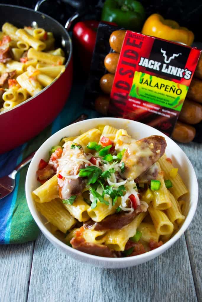 One Pot Jalapeno Sausage Pasta Skillet | Bring dinner to life with this bold, flavorful One Pot Jalapeno Sausage Pasta Skillet meal thanks to Jack Link's Wild Side Sausage. Done in 30 minutes and only one pot to clean!! | Pack Momma | https://www.awickedwhisk.com