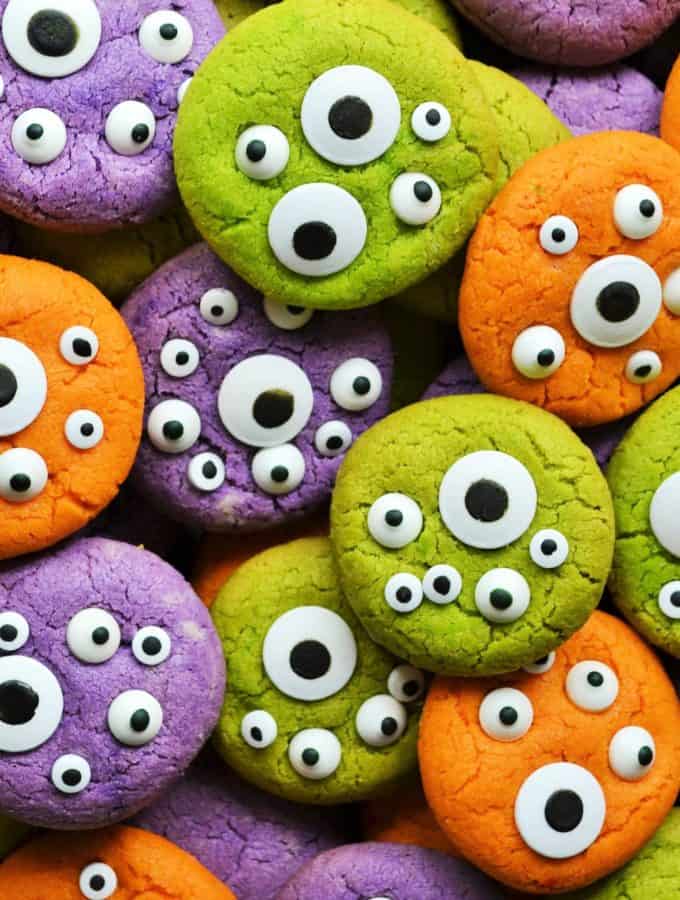 monster eye cookies
