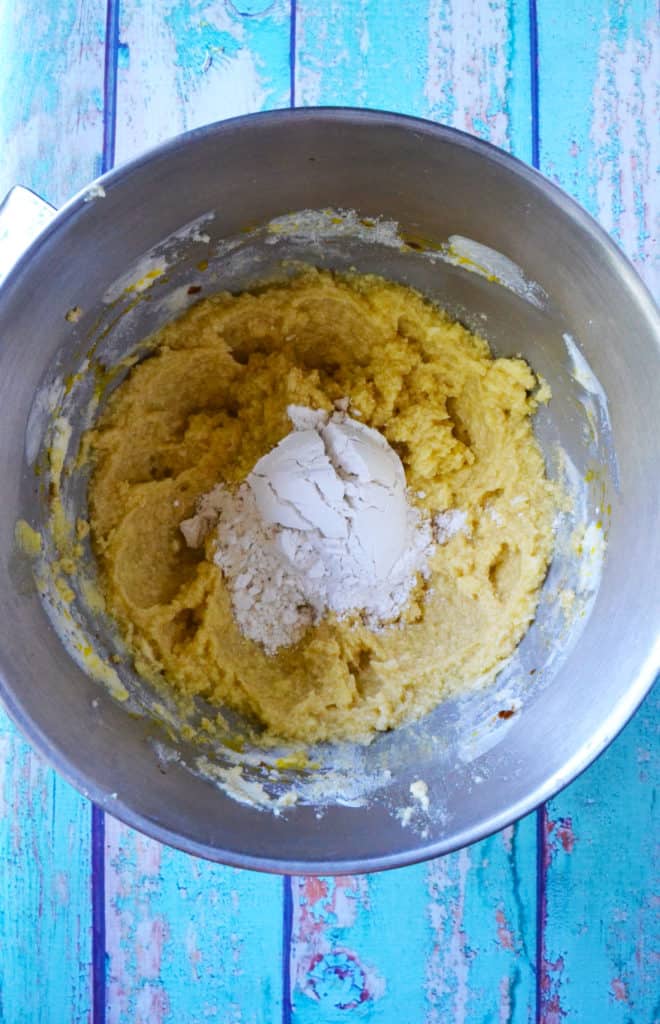 monster eye cookie batter