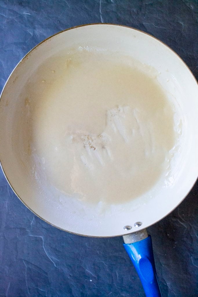 roux for red sauce in a pan