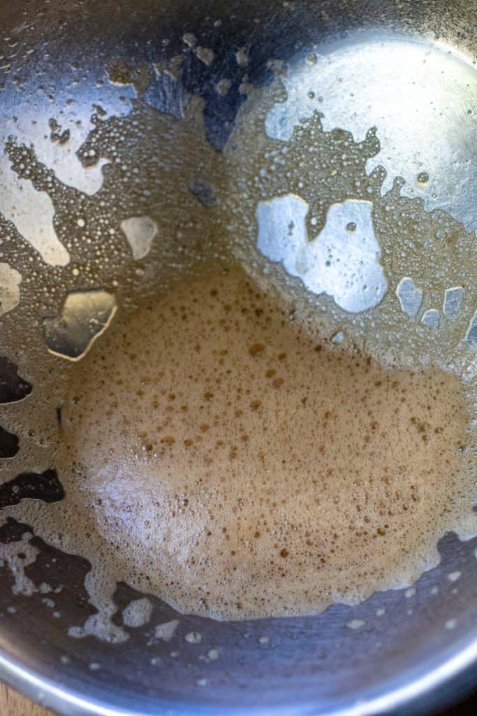 Cinnamon Sugar Candied Pecans frothy egg white
