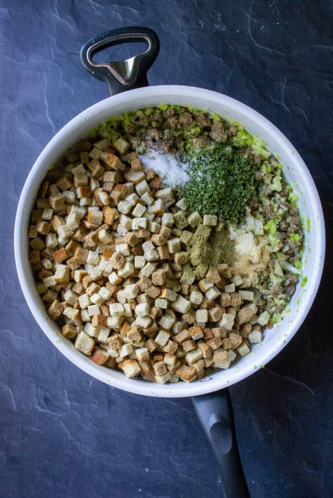 sausage stuffing ingredients