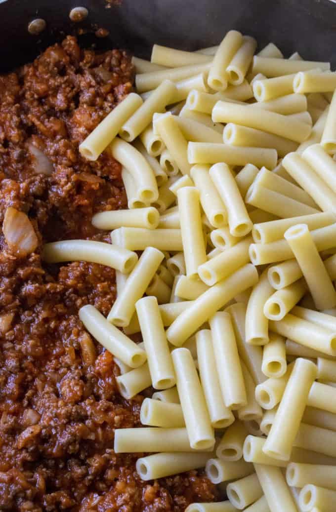 ziti sauce and pasta