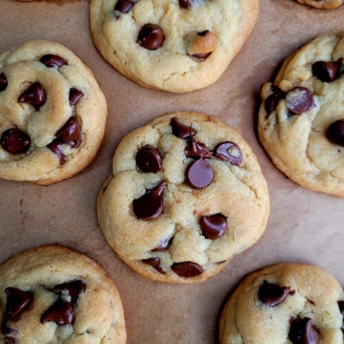 Crispy and Chewy Chocolate Chip Cookies .. a simple chocolate chip cookie recipe with a secret ingredient that keeps them soft, moist, and totally irresistible.