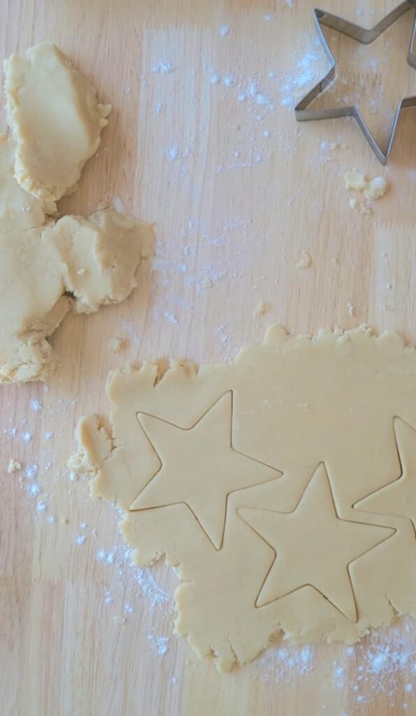 star cut out cookies