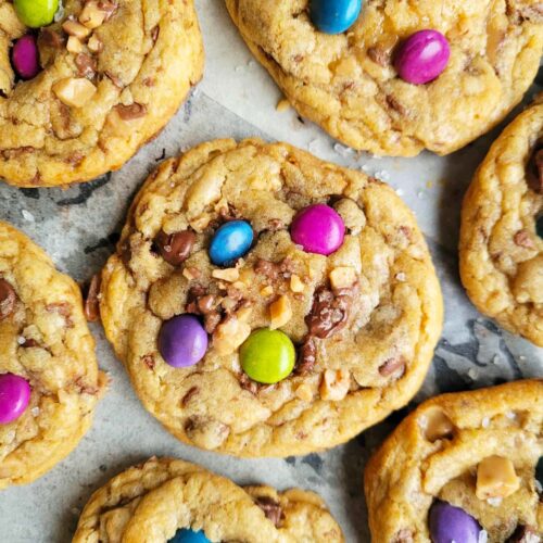 Soft, chewy brown butter toffee chocolate chip cookies loaded with gooey caramelized toffee bits. The easiest homemade cookies you’ll crave daily!