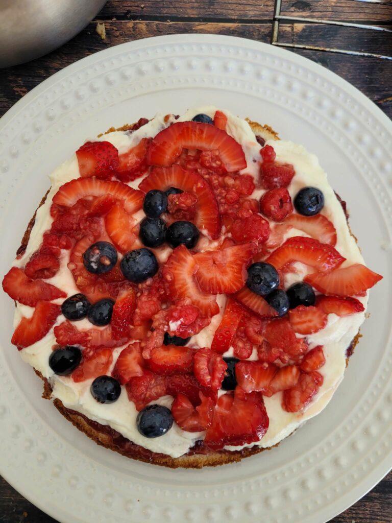 fruit layer of cake